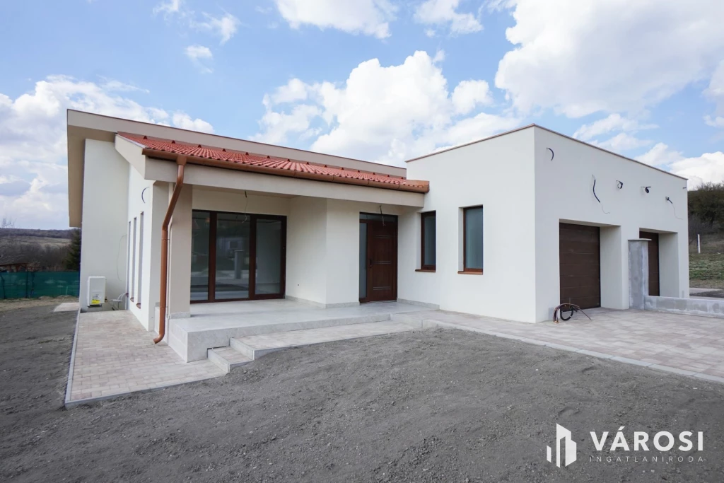 For sale semi-detached house, Tinnye