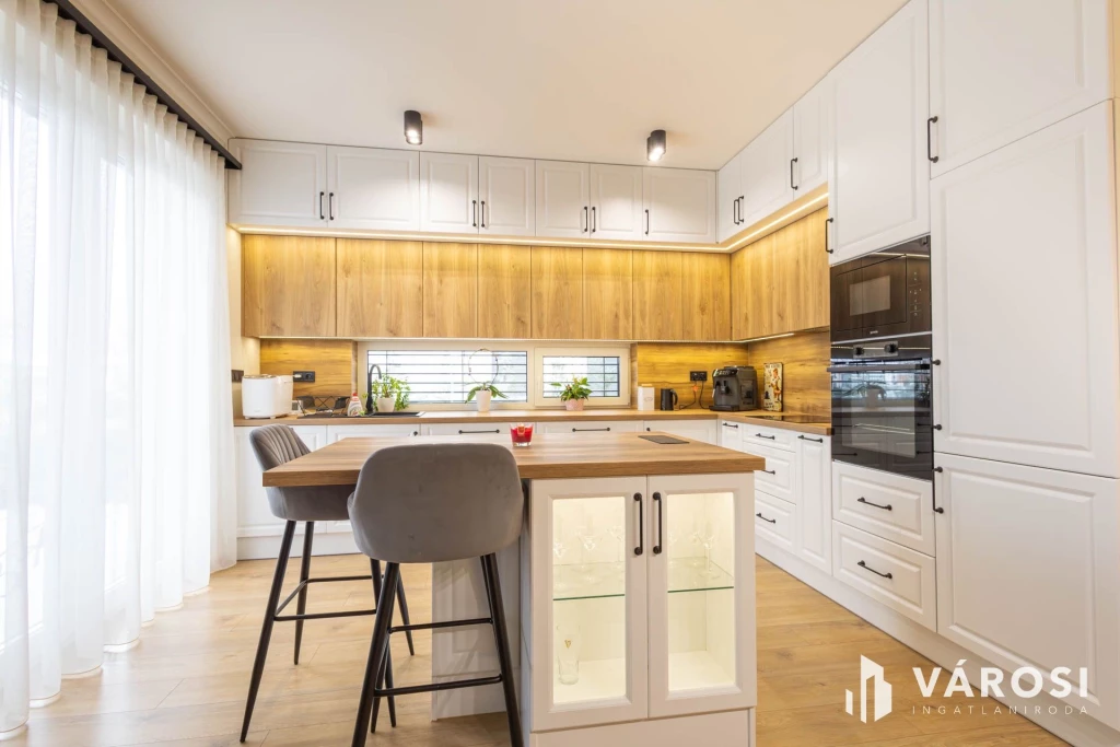 Kényelmes prémium családi ház a Kállay ligetben!