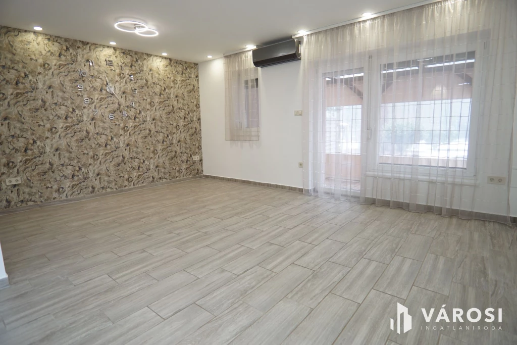 Minőségi, igényesen felújított Sorházi lakás!