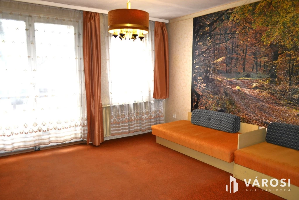 For sale panel flat, Veszprém, Jutasi úti lakótelep