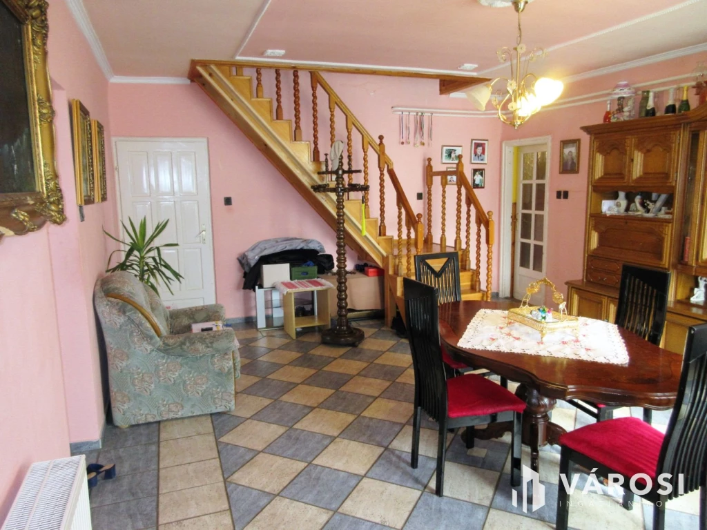 c3-1-name c2-1-name, Szentes