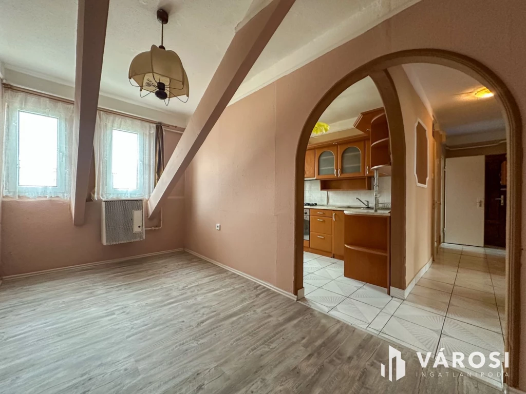 c3-1-name c2-19-name, Salgótarján