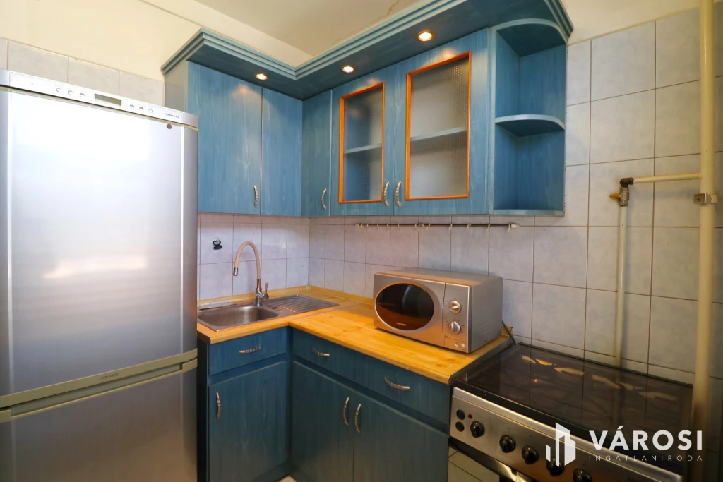 Eladó panellakás a Kistópart utca elején