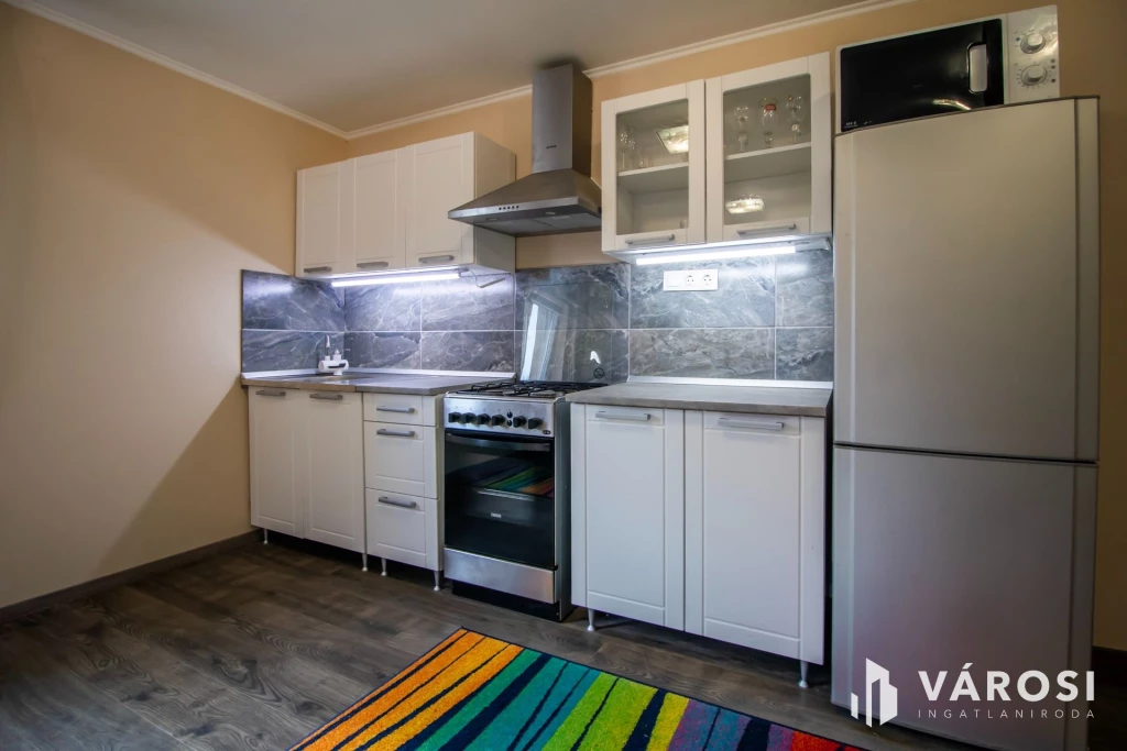 Frissen felújított 3 szobás velencei családi ház