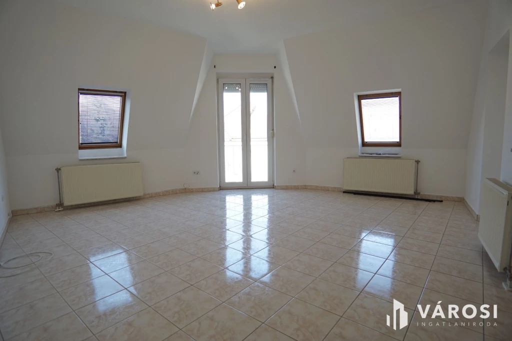 Kiadó lakás az Irtás utcában!