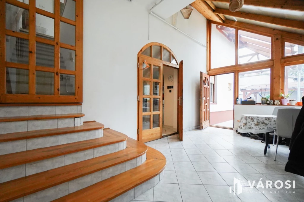 Többgenerációs családi ház Csepelen!