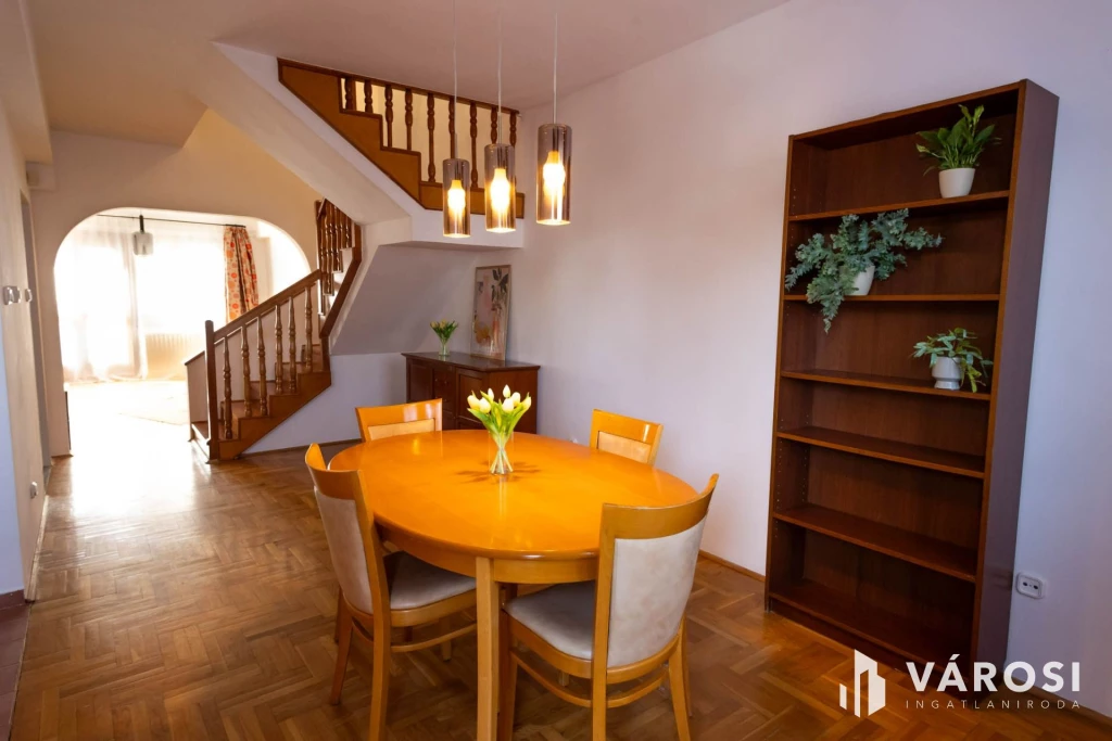 c3-1-name c2-19-name, Debrecen, Nagyerdő