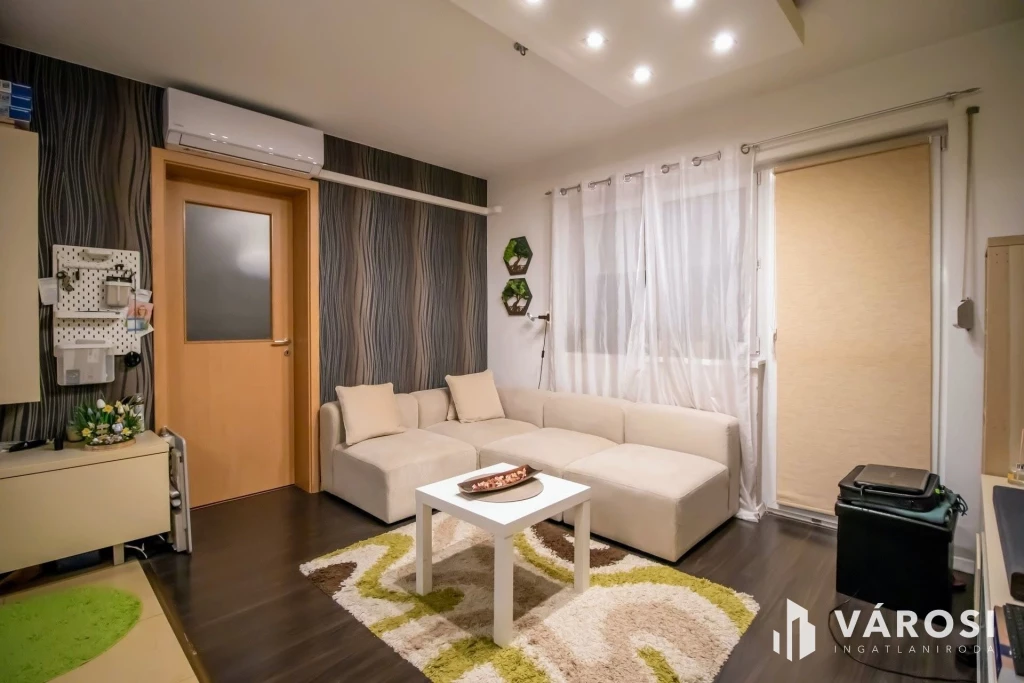 For sale brick flat, Székesfehérvár, Palotaváros