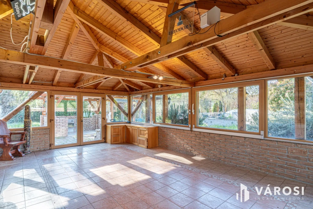 c3-1-name c2-1-name, Szeged, Gyálarét