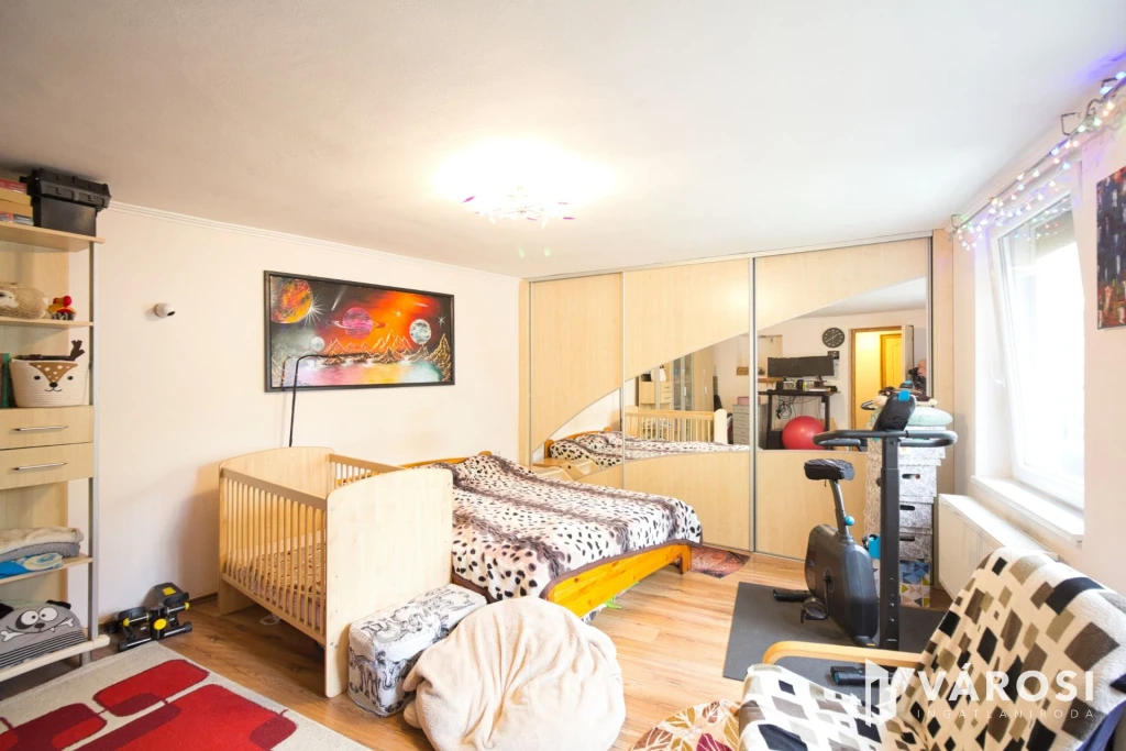 SZEGEDEN Móravároson családi házat kínálok