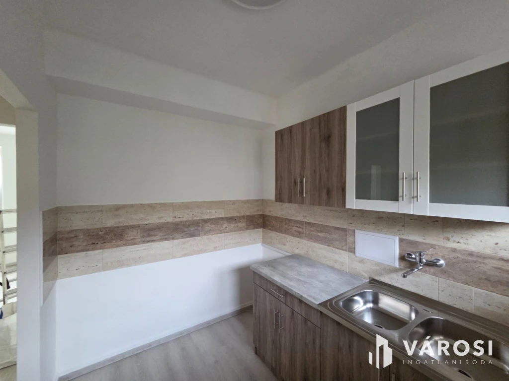 Városközponti távfűtéses lakás