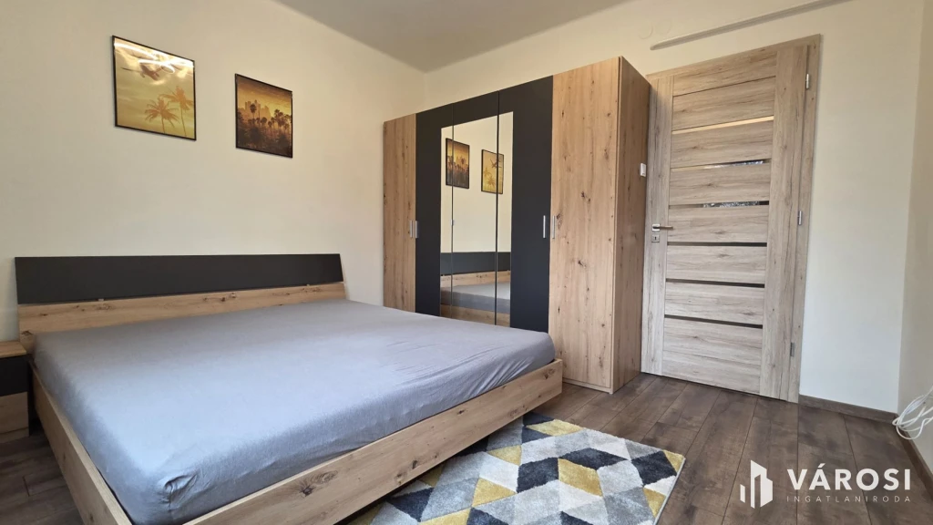 c3-2-name c2-19-name, Debrecen, Nagyerdőalja