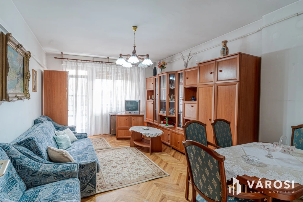 Géém on  - eladó tégla lakás -