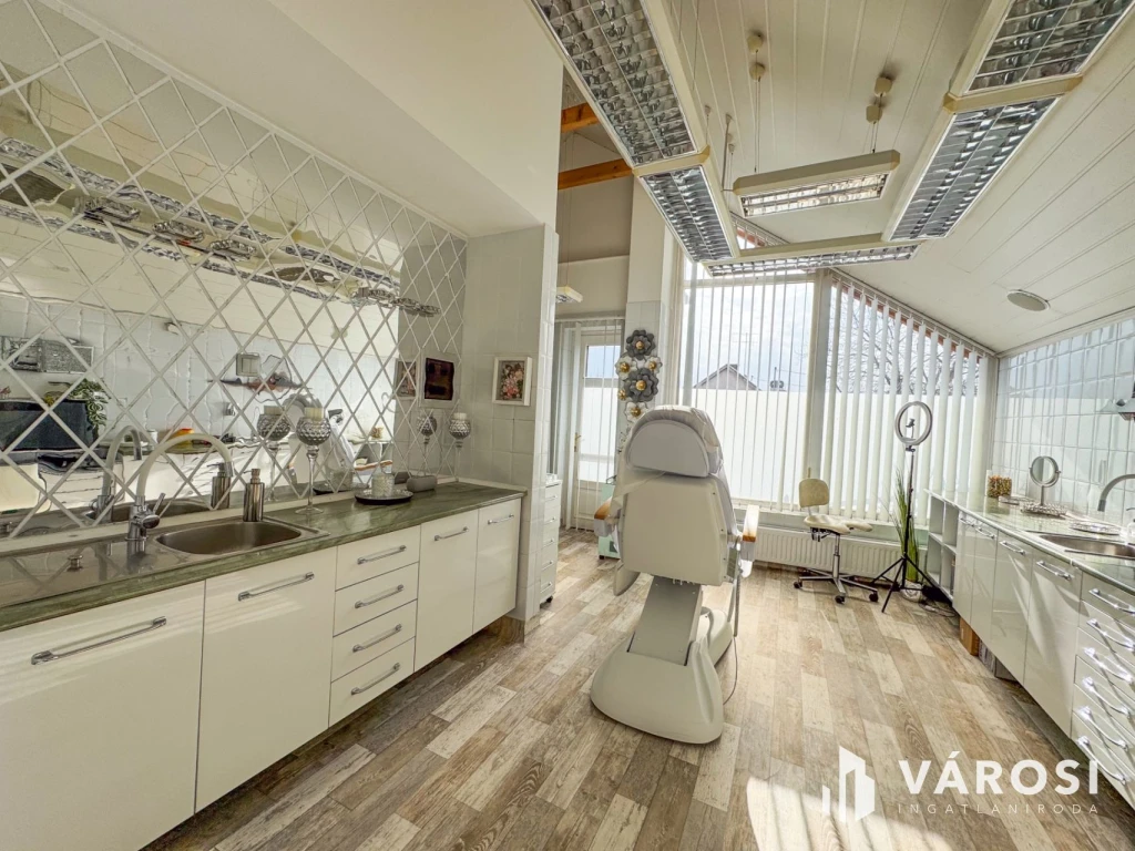 c3-2-name c2-69-name, Gyula, Belváros