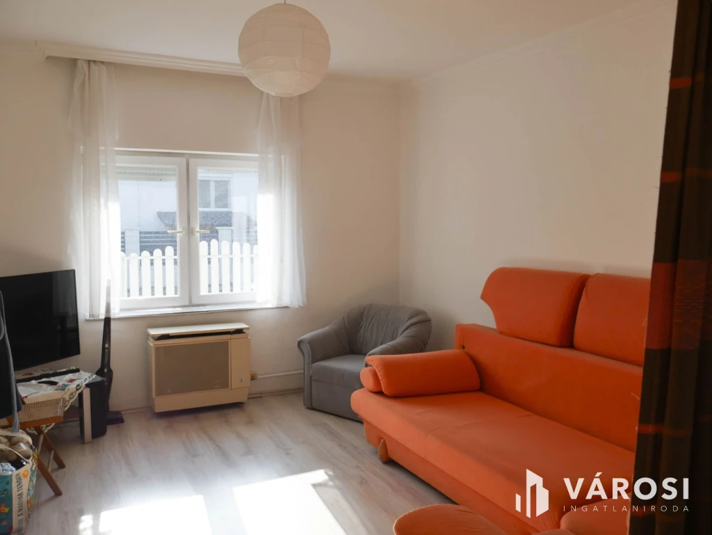 c3-1-name c2-1-name, Győr, Győrszabadhegy