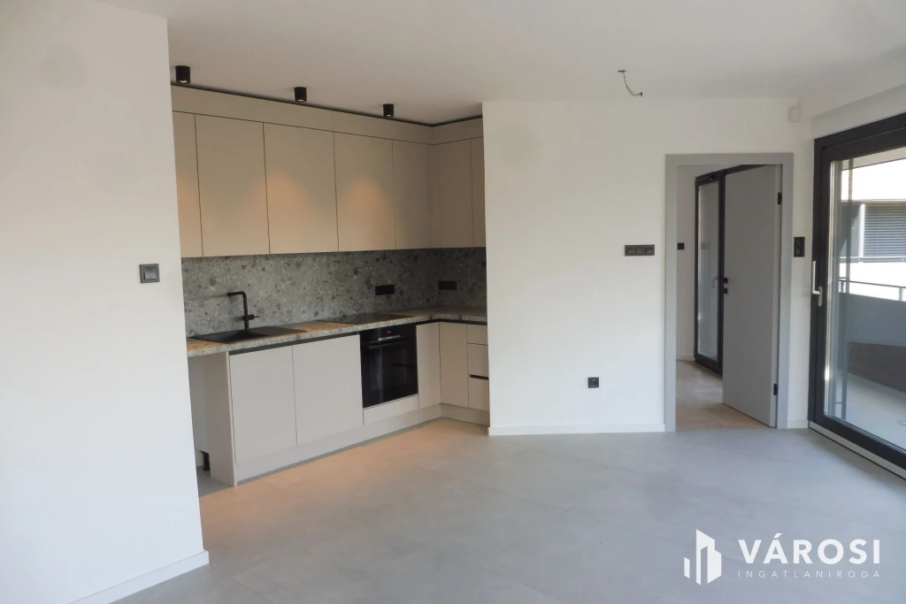 c3-2-name c2-19-name, Szeged, Újszeged