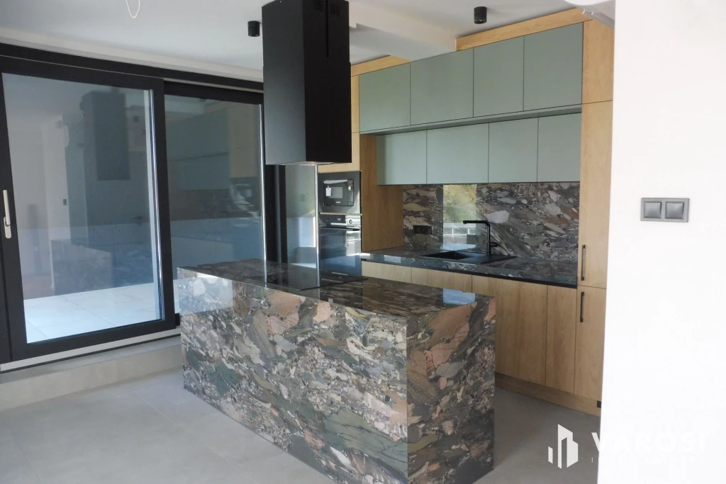 c3-2-name c2-19-name, Szeged, Újszeged