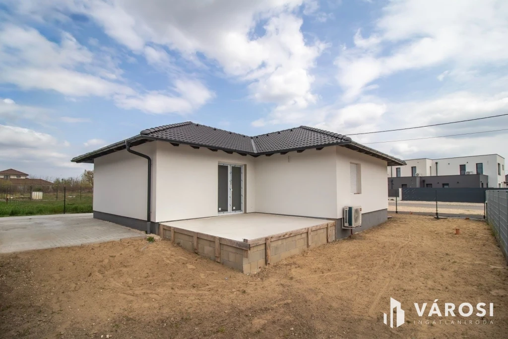 c3-1-name c2-1-name, Székesfehérvár, Harmatosvölgy-lakópark