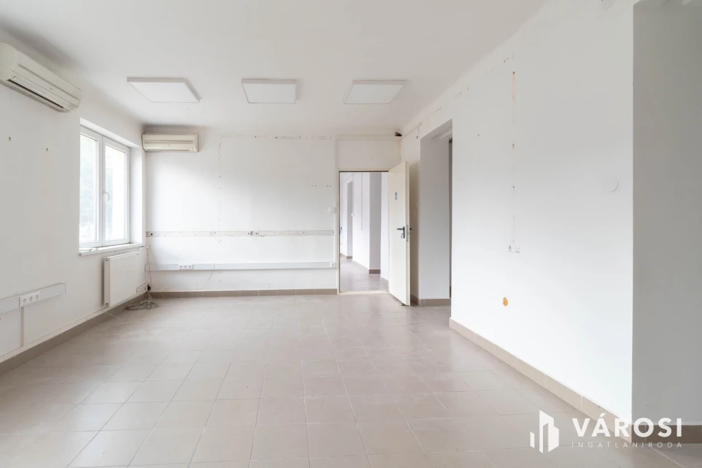 64 m2-es, két helyiséges iroda Fáy utcai irodaépületben