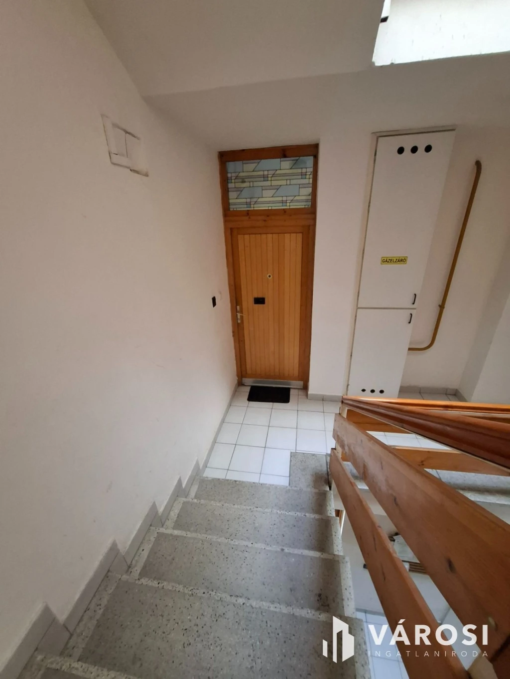 Csend,nyugalom és kevés szomszéd Szeged - Ősz utca elején