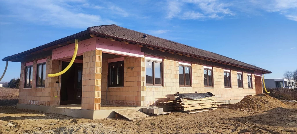 Közel zero rezsi, full comfort - új, energiatakarékos ikerház várja Oladon