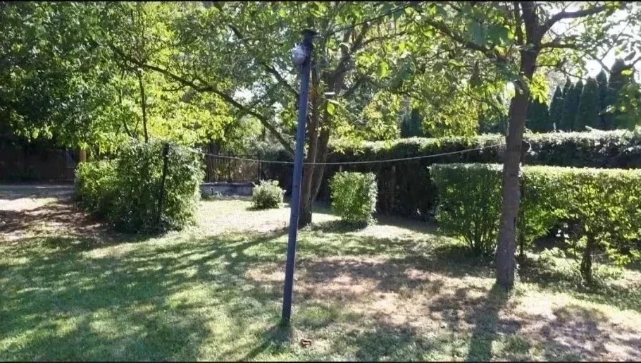 Eladó üdülőtelek, Balatonakarattya, Vak Bottyán tér