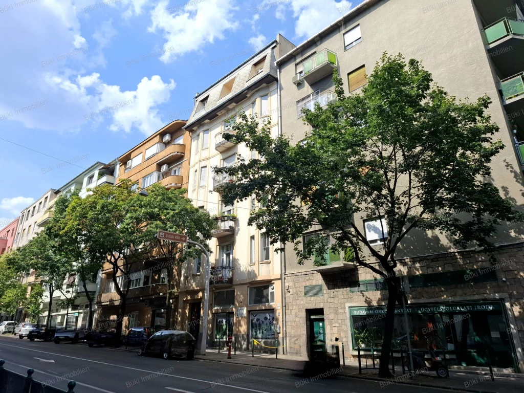 For sale brick flat, Budapest I. kerület, Krisztinaváros – Váralja, Attila utca