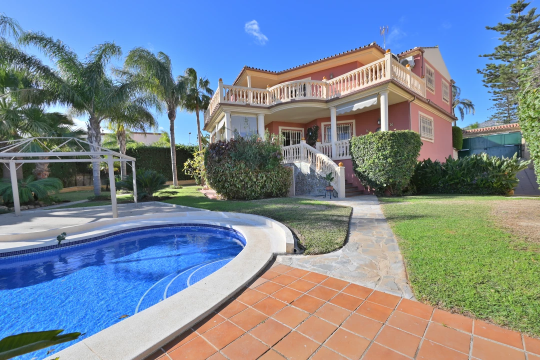Eladó villa, kastély, Malaga-Marbella