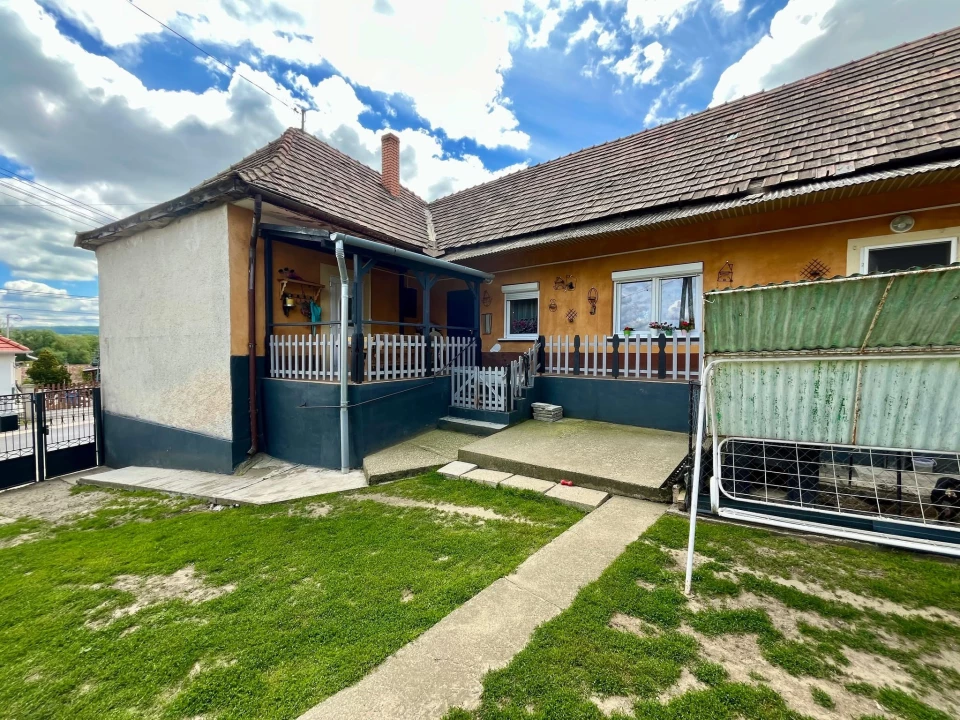 Eladó családi ház, Pusztavám