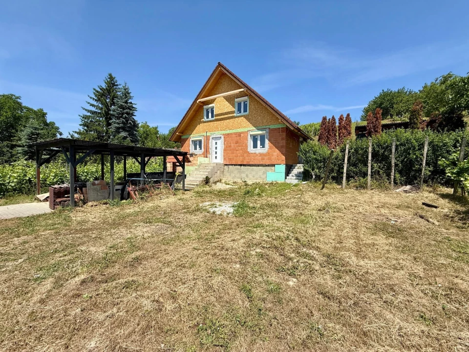 Eladó családi ház, Mór