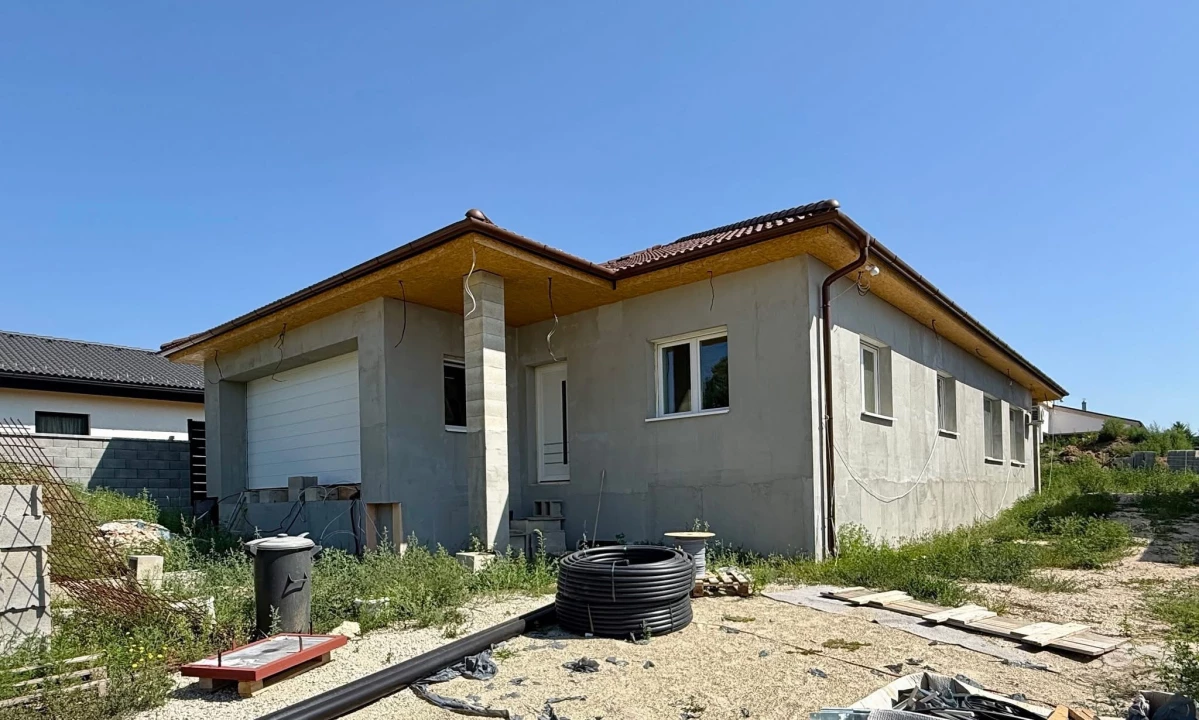 For sale house, Mór