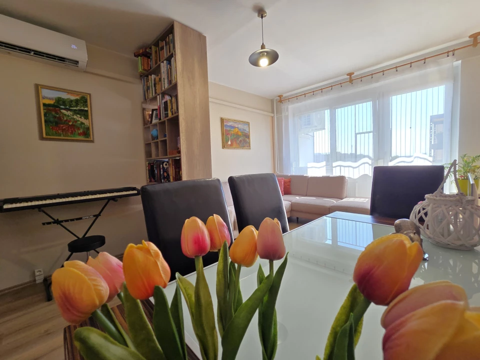 Eladó panellakás, Székesfehérvár