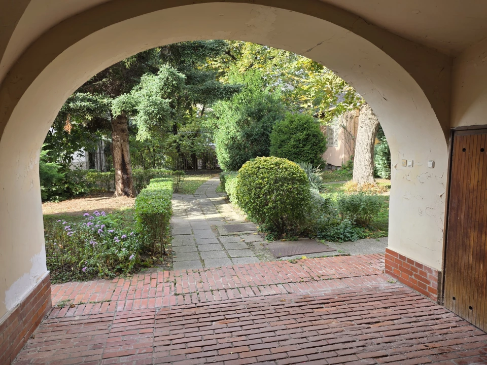 Eladó téglalakás, Székesfehérvár