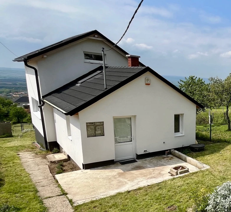 Eladó családi ház, Csókakő