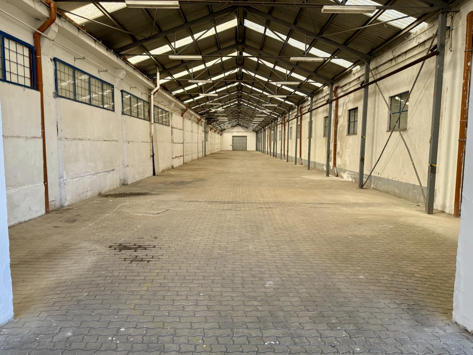 For rent depository, Mór