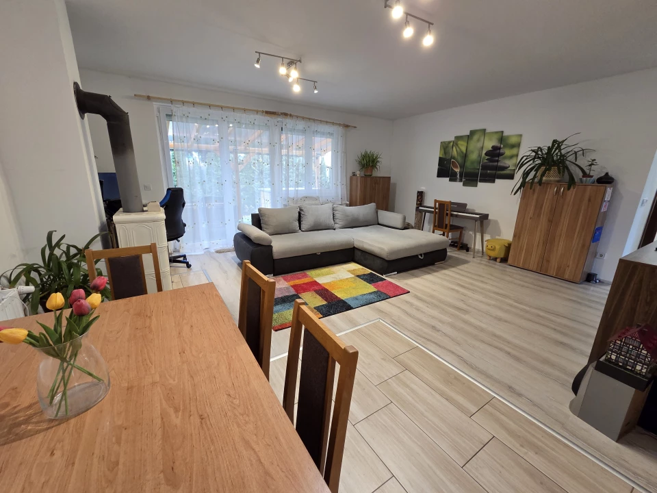 Eladó ikerház, Székesfehérvár, Diófa utca