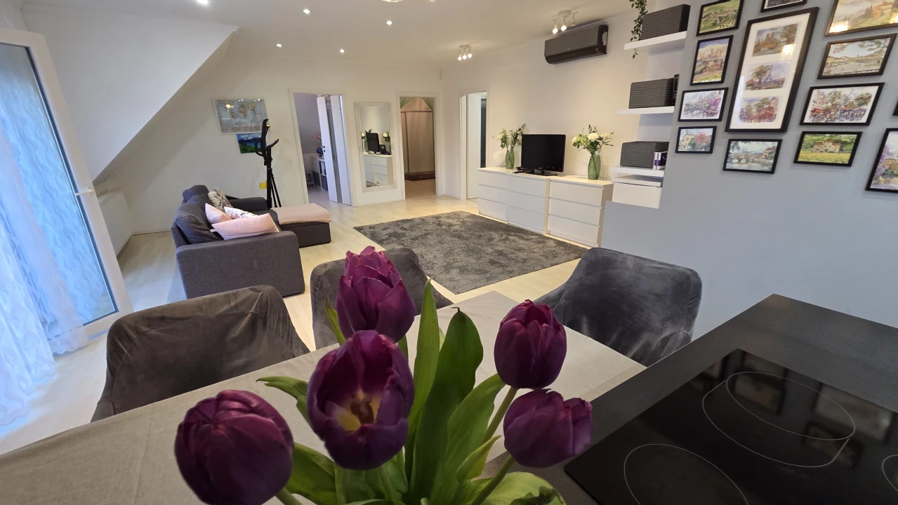 Eladó téglalakás, Székesfehérvár