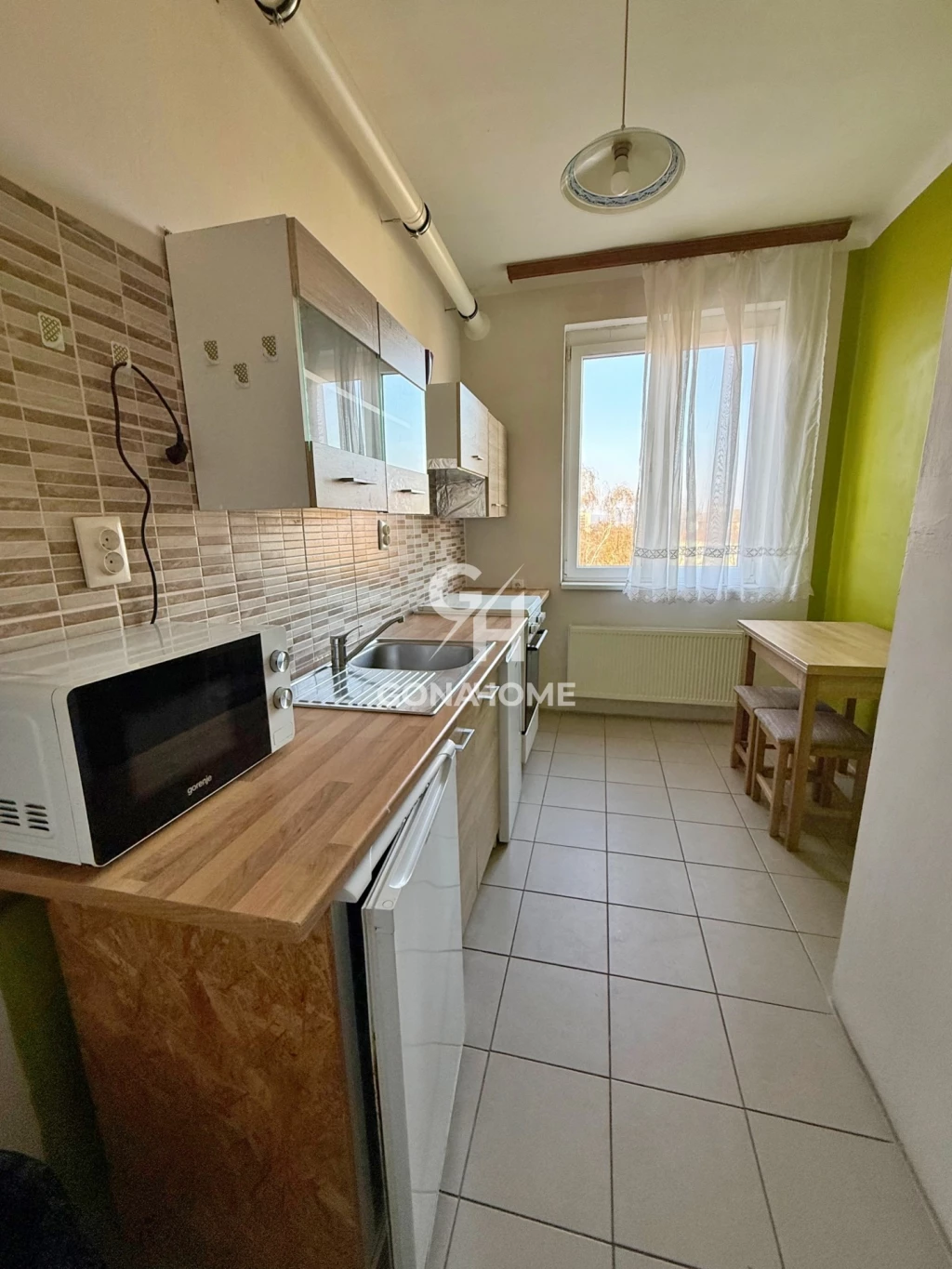 For rent brick flat, Veszprém, Stadion utca