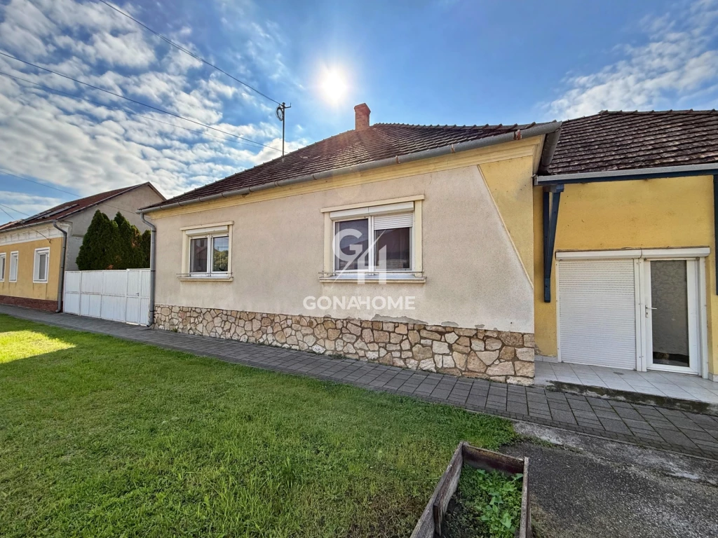 Eladó Ház, Pápa 44.900.000 Ft