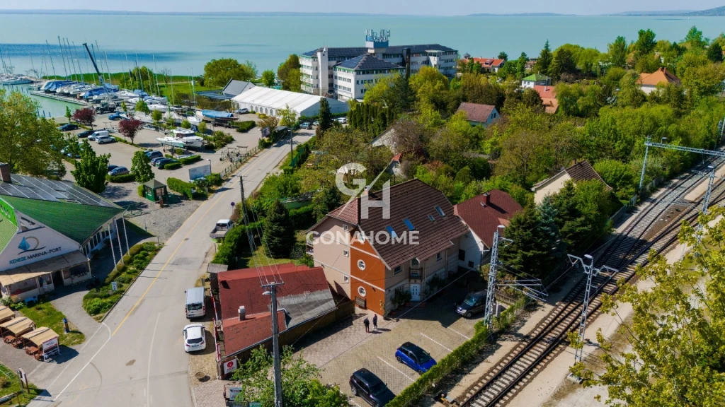 c3-1-name c2-70-name, Balatonkenese