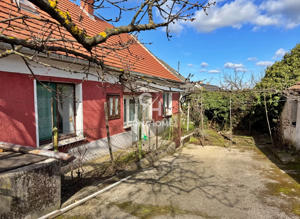 Eladó Ház, Nemesvámos 64.900.000 Ft