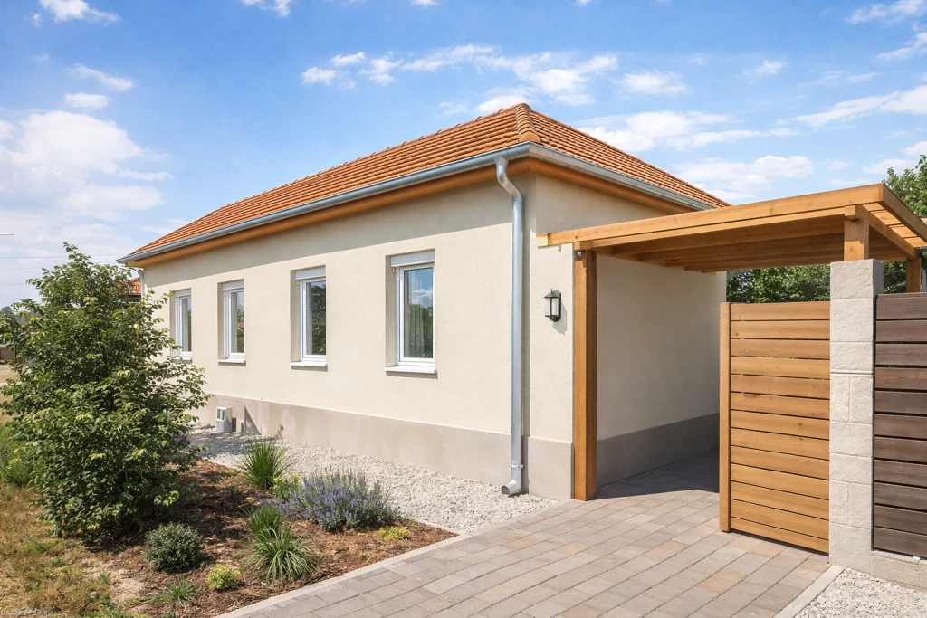 Eladó családi ház, Szentes