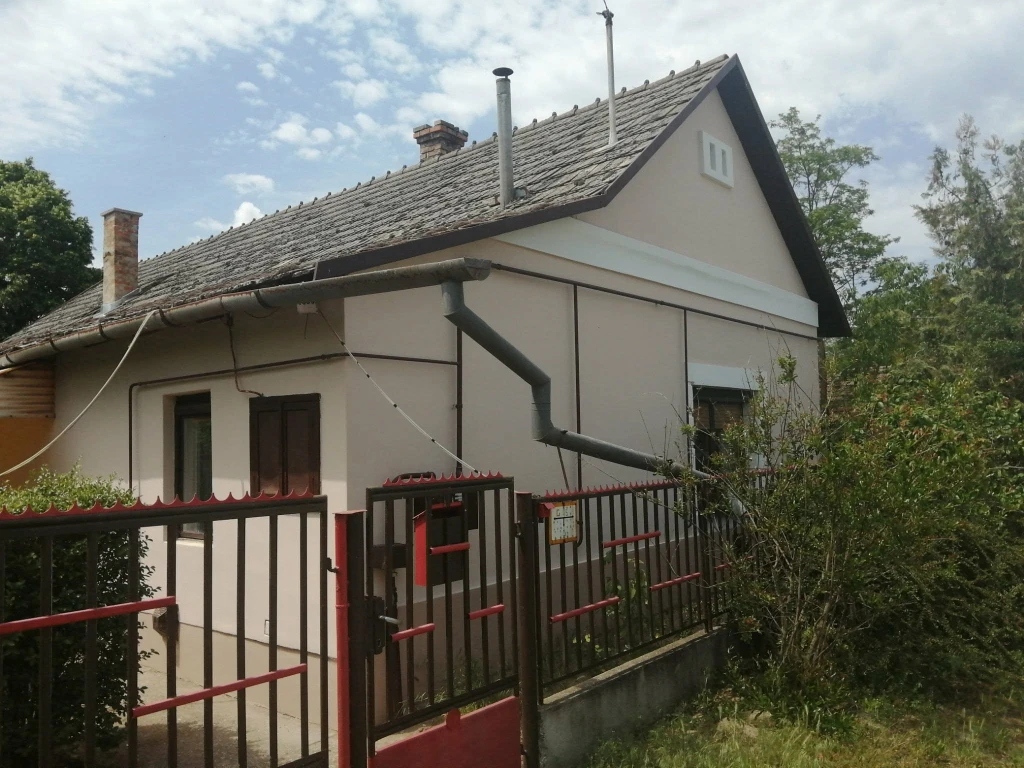Eladó tanya, Csongrád