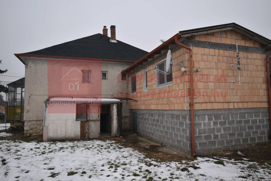 Eladó családi ház, Táplánszentkereszt
