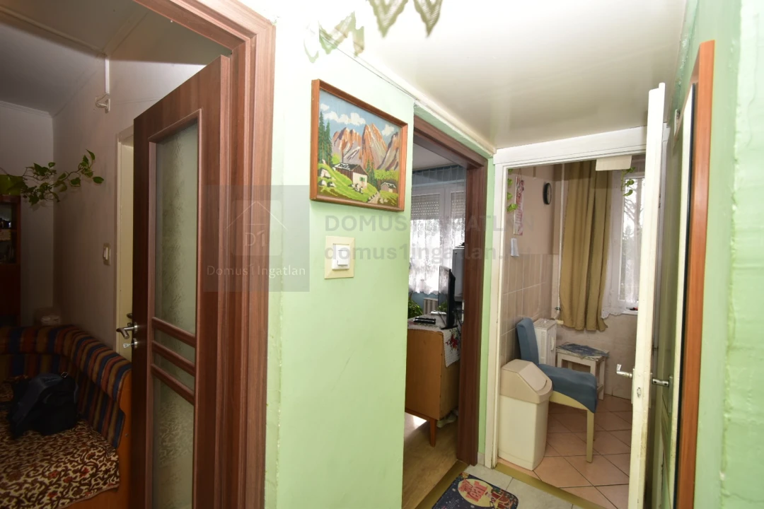 c3-1-name c2-20-name, Szombathely