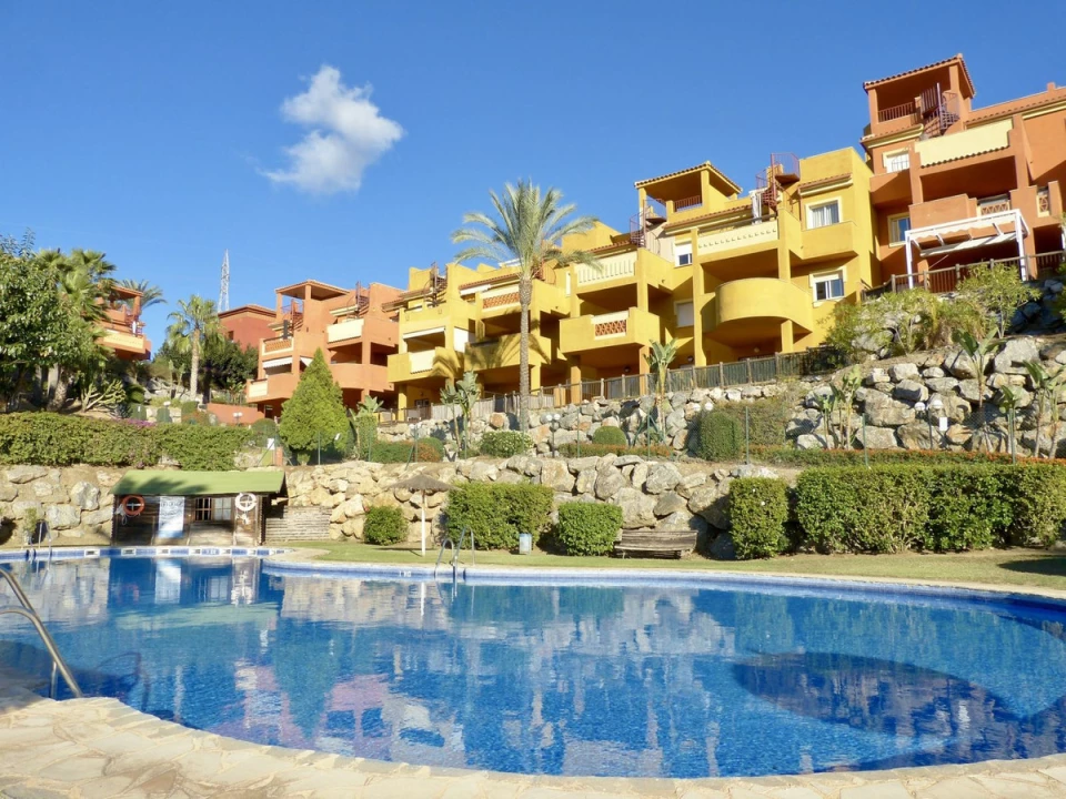 For sale brick flat, Marbella