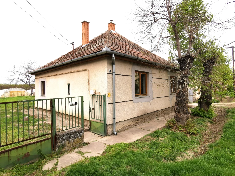 For sale house, Uszód