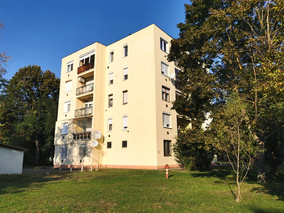 For sale panel flat, Kalocsa