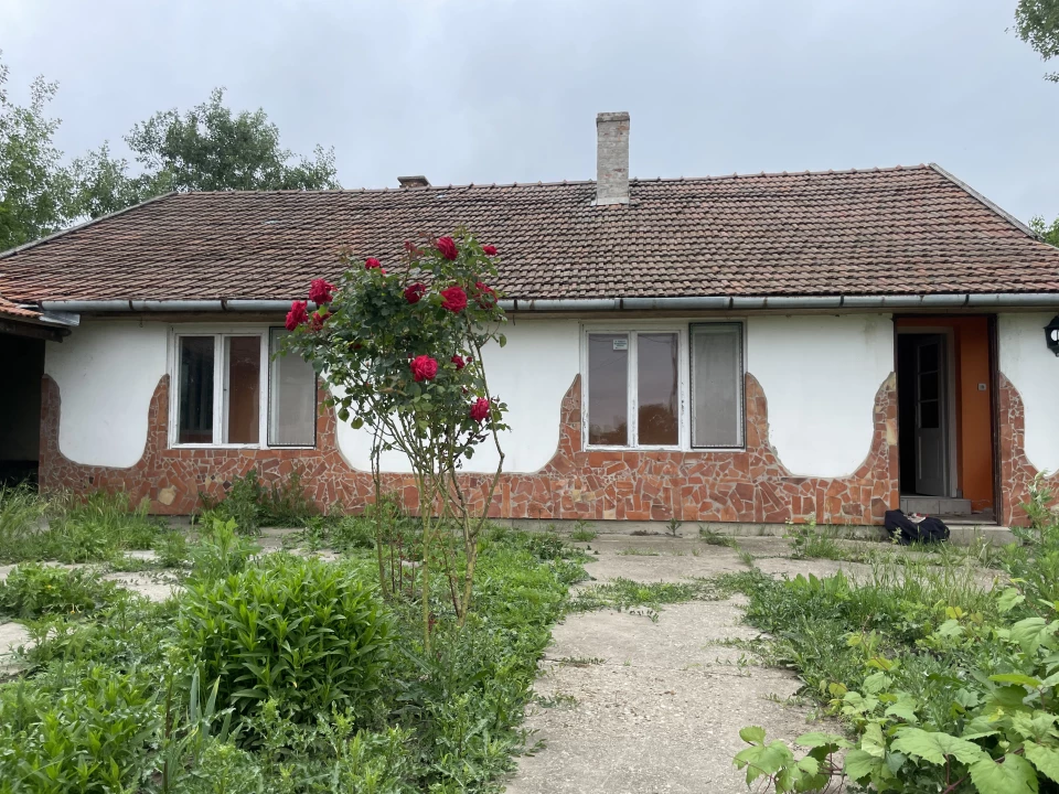 For sale grange, Gyula