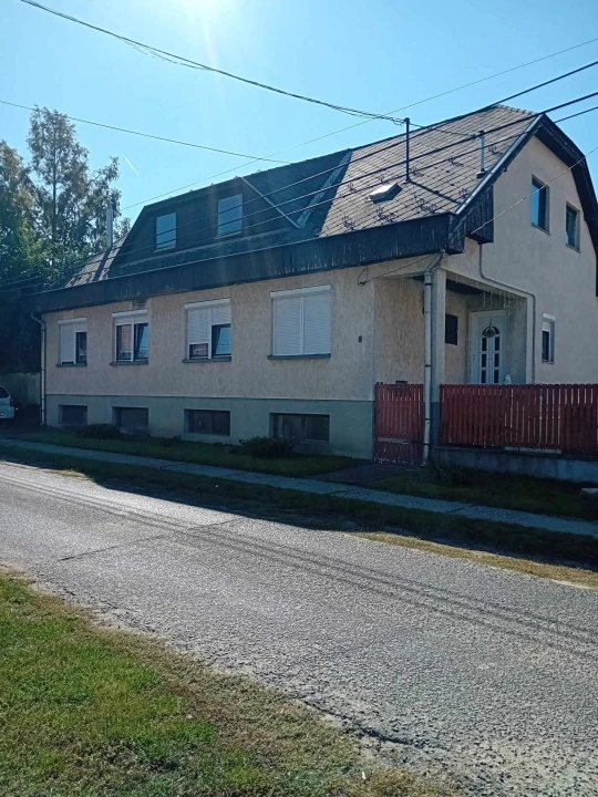 For sale house, Apc, Barátság út 8